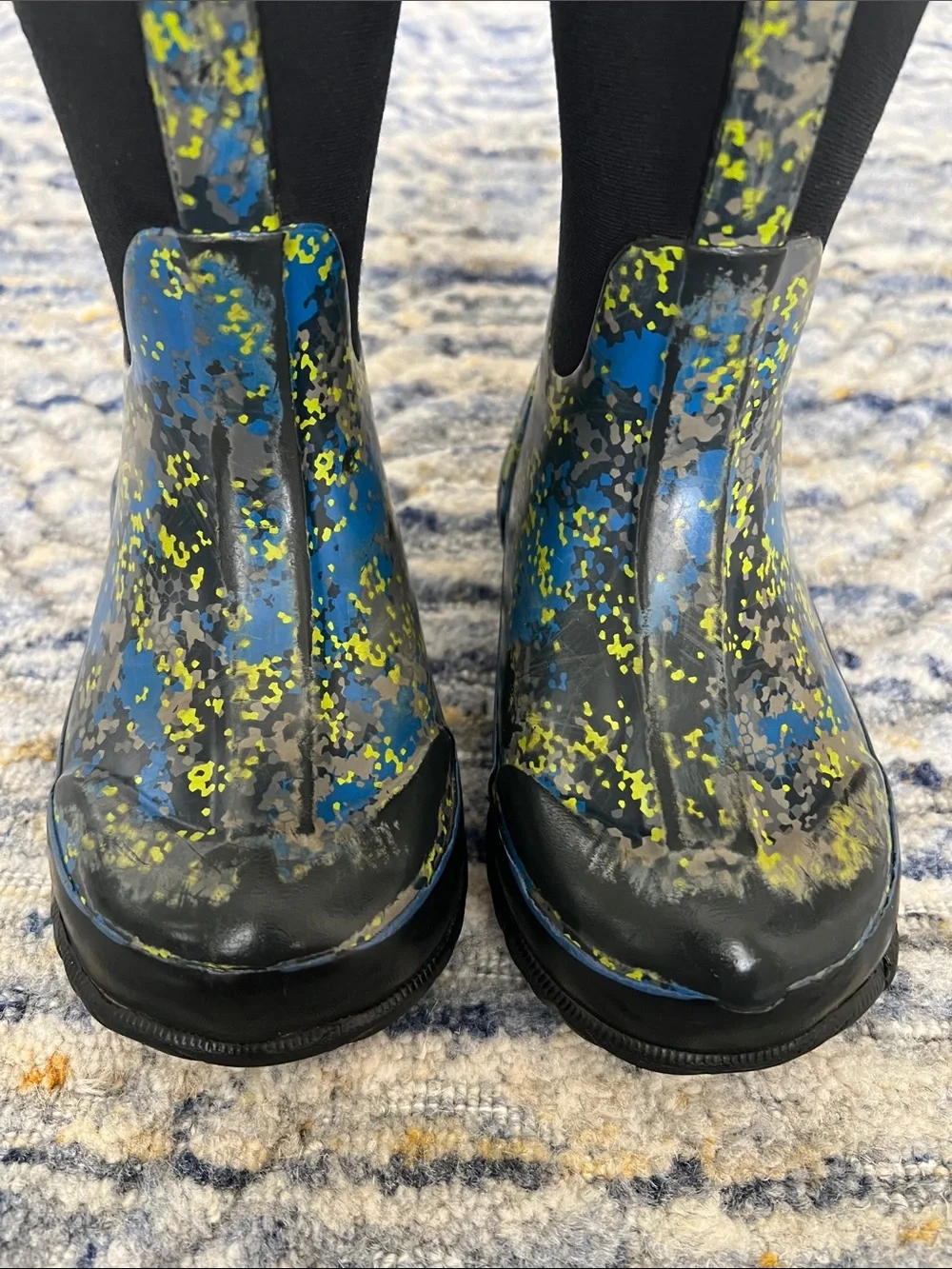 Kids BOGS waterproof winter Rain Boots size 12